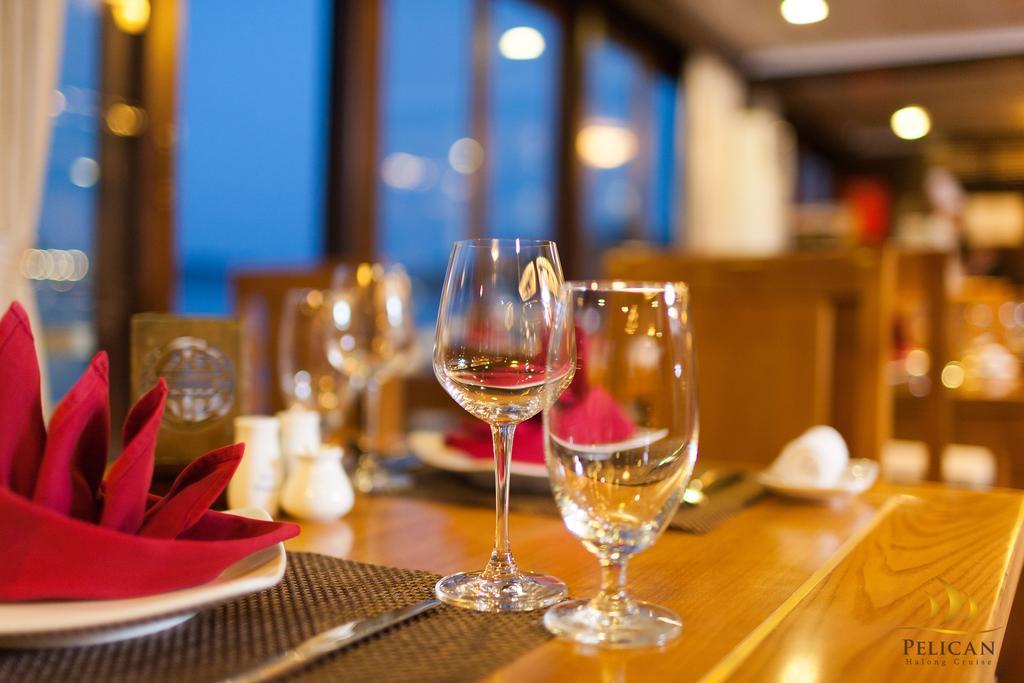 Pelican Classic Cruise Халонг Экстерьер фото